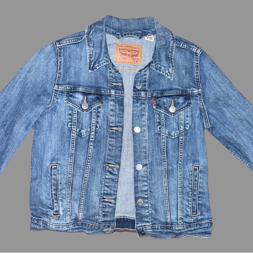 Women’s Levi’s Denim Jacket